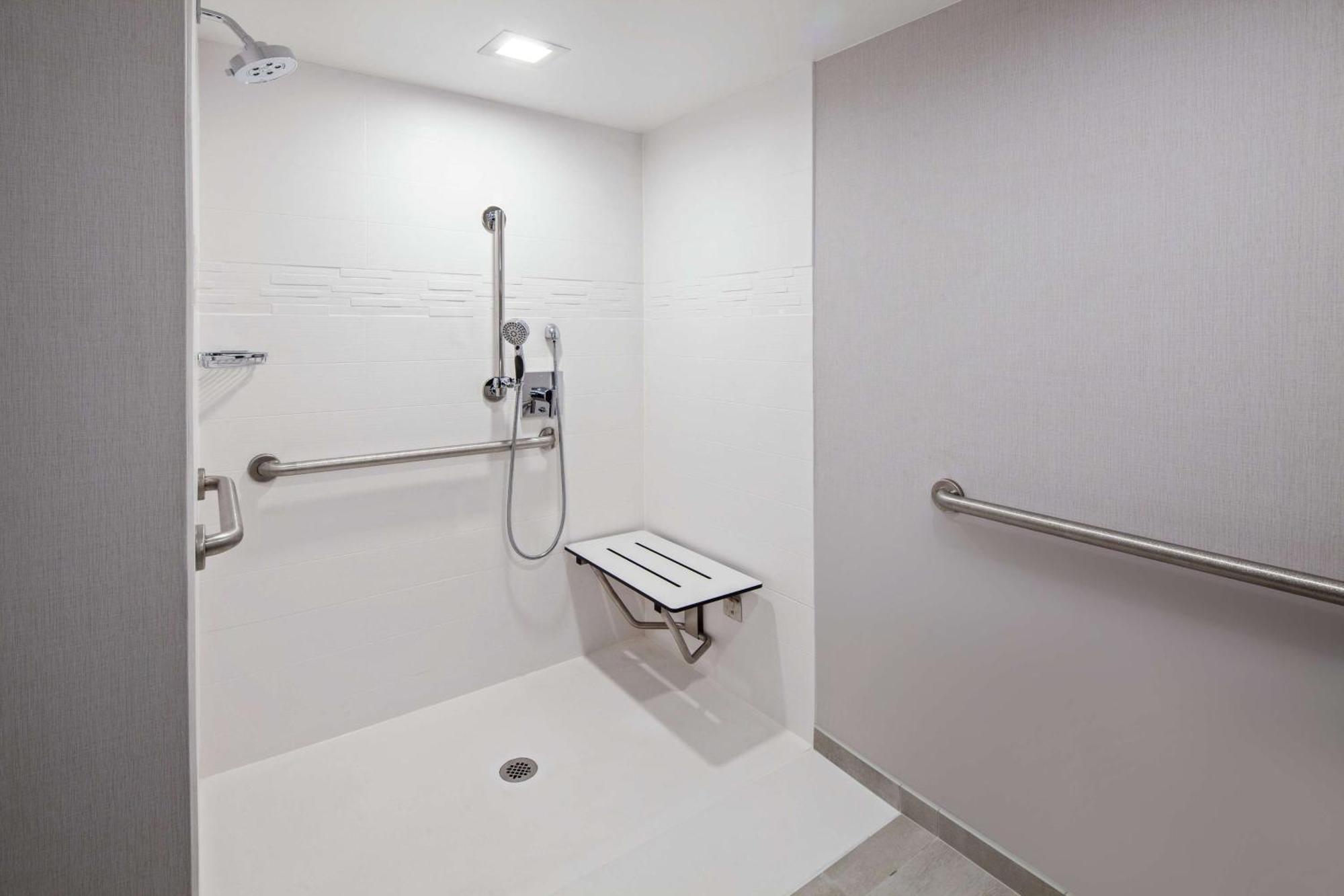 Homewood Suites By Hilton San Diego Central מראה חיצוני תמונה